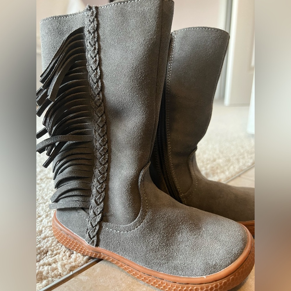 Livie & Luca Girls Suede Boots